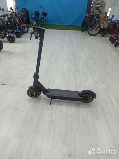 Электросамокат G30 max 350W, 36v, 15a