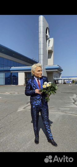 Поздравление ростовая кукла Николай Басков