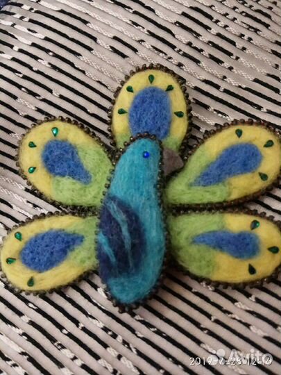 Брошь из фетра, авторская работа