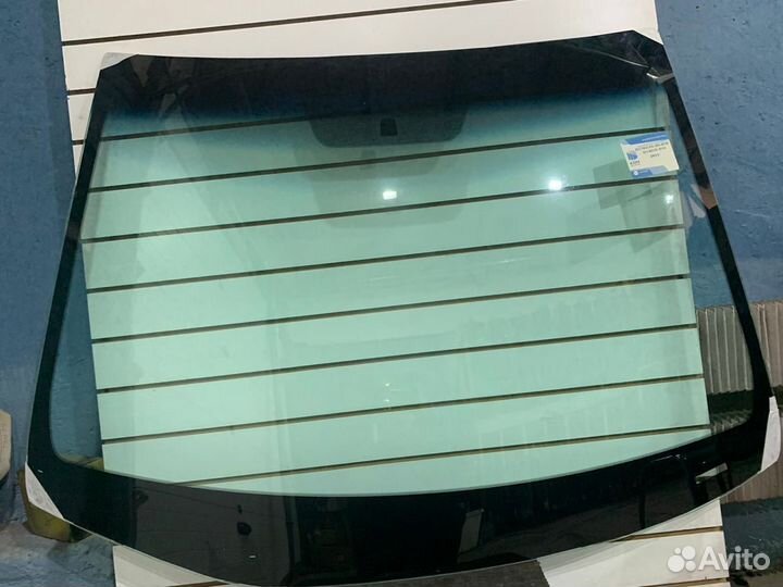 Лобовое стекло Киа Рио / Хендай Солярис
