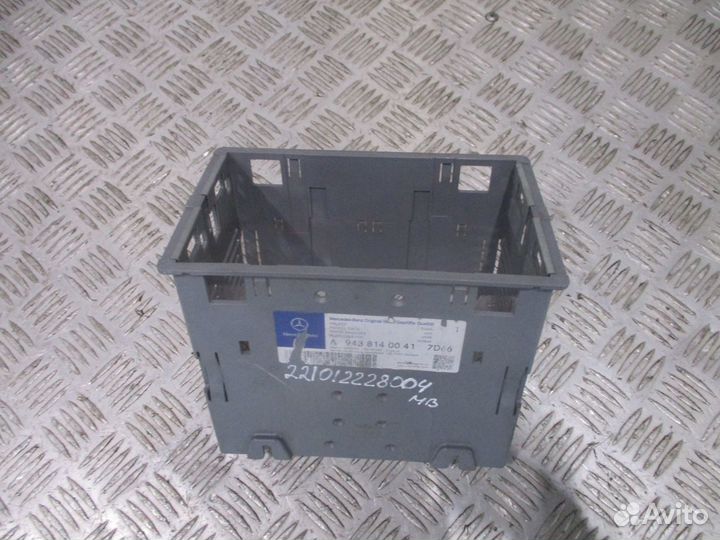 Рамка под магнитолу Mercedes-Benz A9438140041