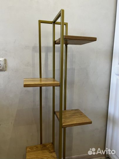 Полка под комнатные растения