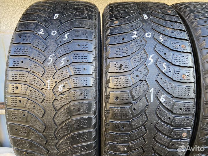 Bridgestone Blizzak Spike-01 205/55 R16 91T