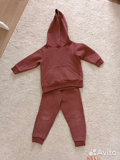 Спортивный костюм