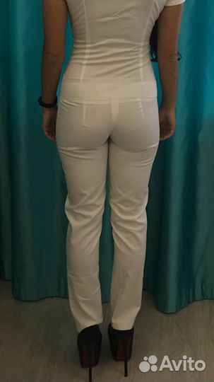 Комбинезон белый летний