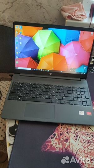 HP laptor 15 es1148 ur