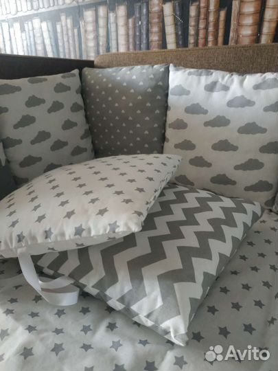 Бортики в детскую кроватку