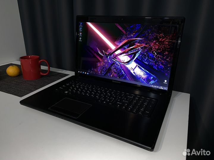 Большой игровой Lenovo 17, i5, 8gb, 1000gb SSD+HDD