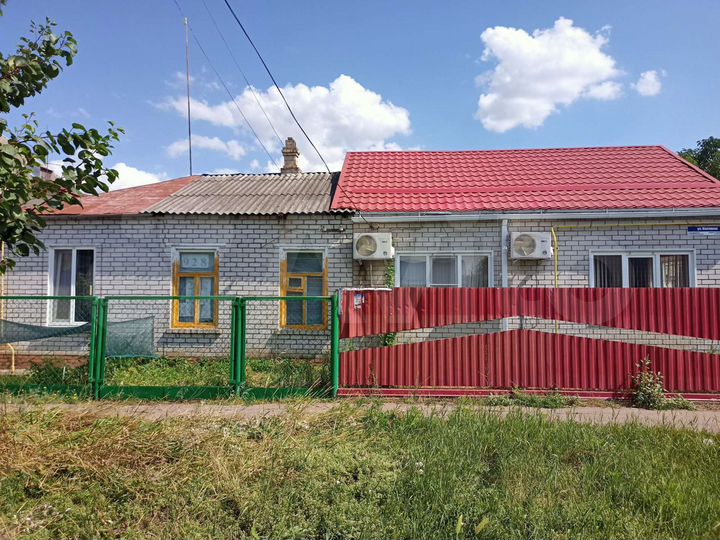 Дом 50 м² на участке 2 сот.