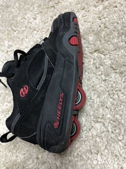 Роликовые кроссовки heelys