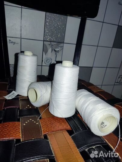 Нитки швейные 100лл 1000 метров