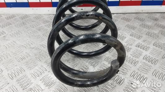 Пружина передняя правая BMW X5 E53 (UBN21OA01)