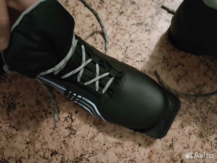 Беговые лыжи