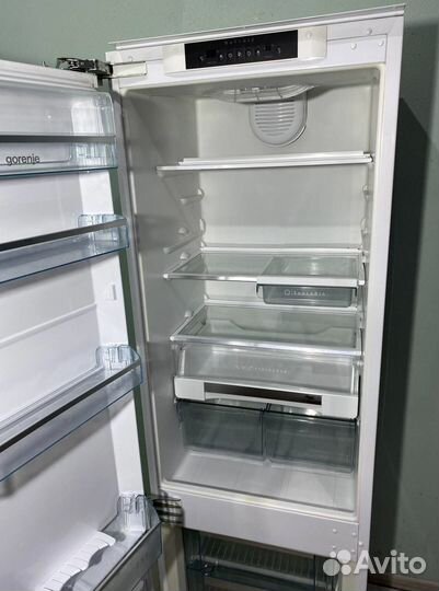 Встраиваемый холодильник Gorenje