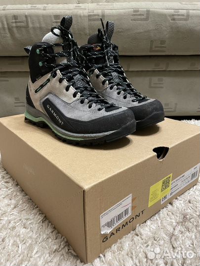 Женские треккинговые ботинки Garmont
