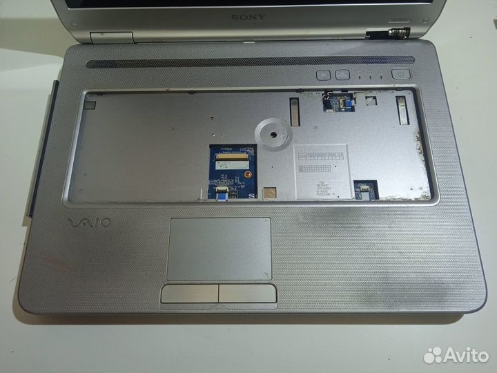 Ноутбук sony vaio pcg-7z2L на разбор