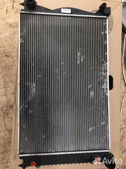 Радиатор ауди А6 С6 4F