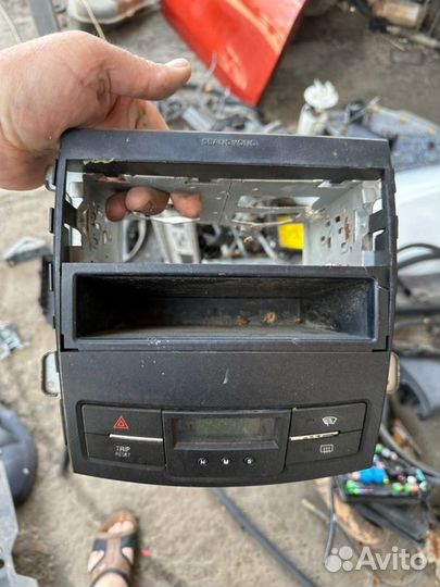 Рамка магнитолы Ssang Yong Actyon New 2 G20D 2WD