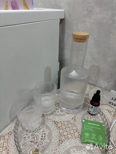 Эстеклянный графин для воды