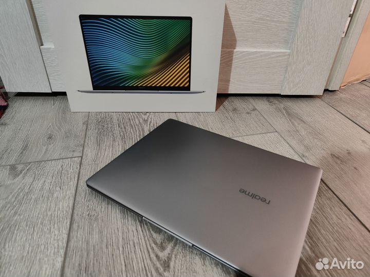 Ноутбук realme Book rmnb1001