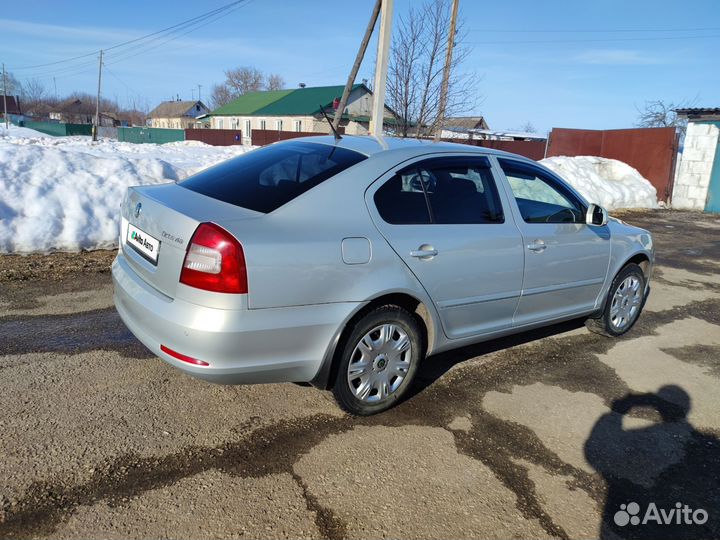 Skoda Octavia 1.8 AT, 2012, 214 500 км