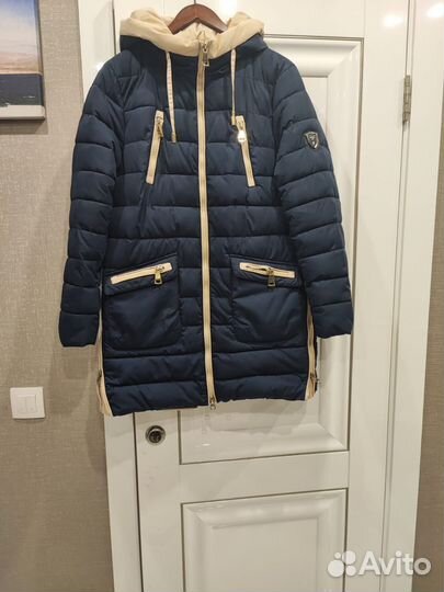 Пуховик зимний женский 48 50