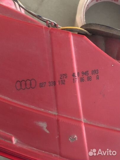 Задний фонарь Audi Q7 левый