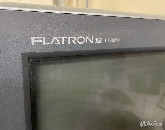 Монитор LG flatron T730PH
