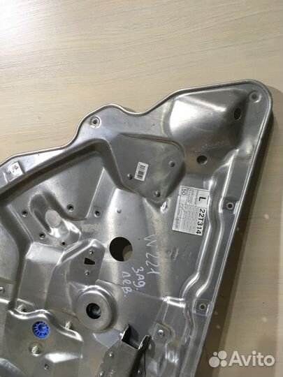 Стеклоподъемник задний левый Мерседес W221