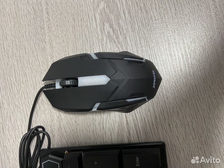 Игровой набор клавиатура + мышка