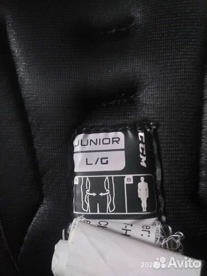 Хоккейные шорты ccm 8-11 лет