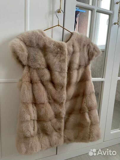 Безрукавка