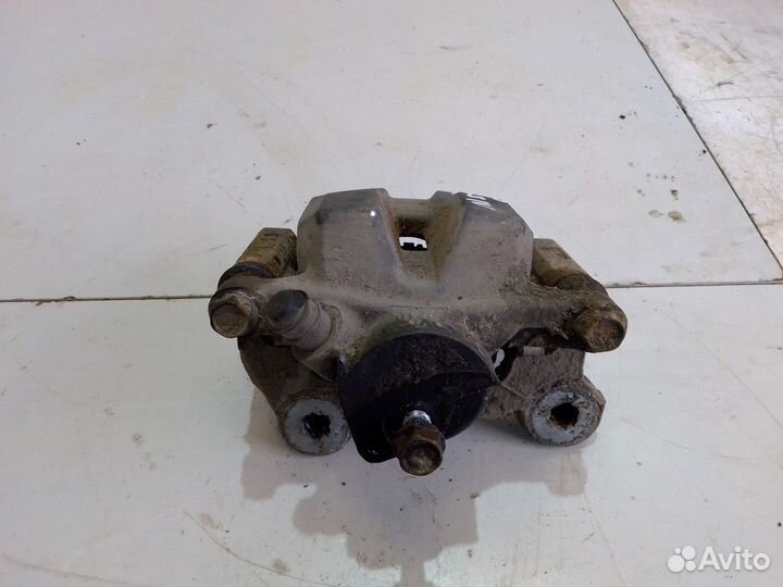 Суппорт задний левый (Lexus GS)