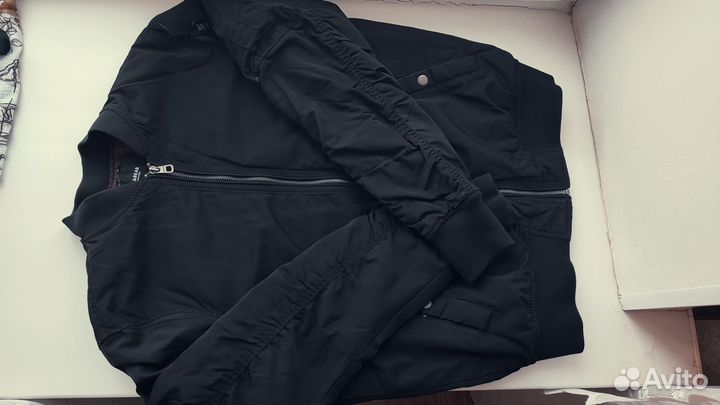 Бомбер мужской pull and bear