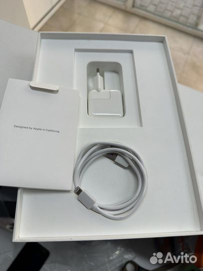 Apple iPad 10.9 2019 7-gen 32gb RU SIM 4G