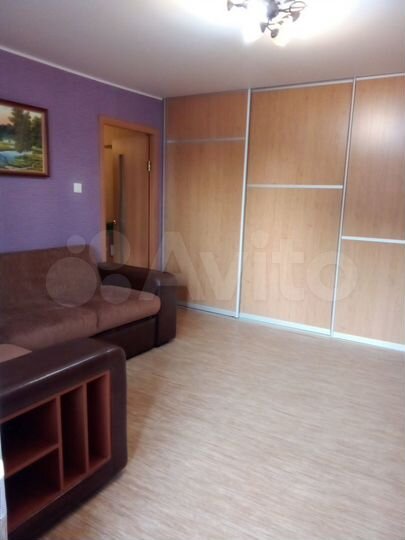 2-к. квартира, 50 м², 5/10 эт.