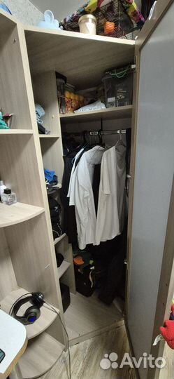 Угловой шкаф