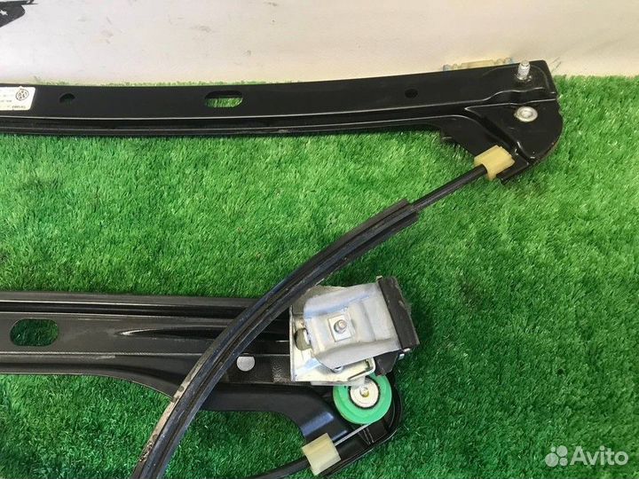 Электростеклоподъемник передний левый L