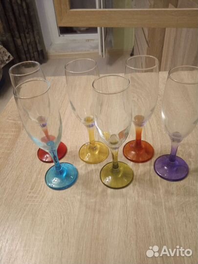 Фужеры, бокалы, рюмки