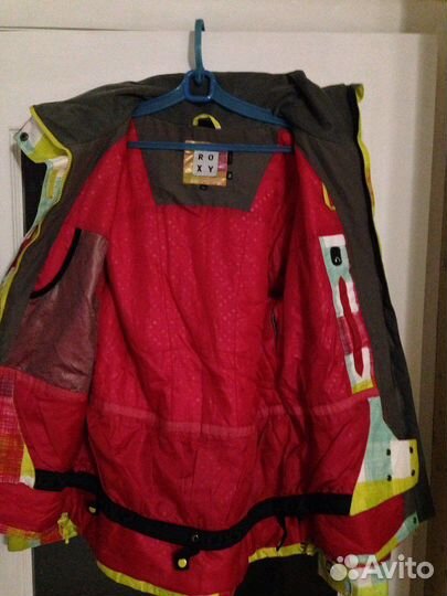 Горнолыжная / сноубордическая куртка roxy