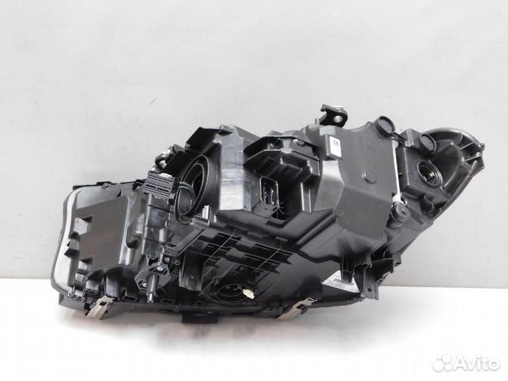 Фара правая BMW 5-Series/M5