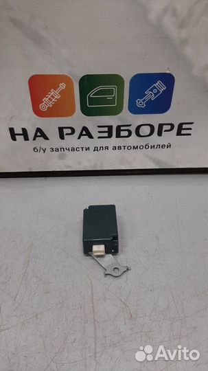 Блок управления дверьми Toyota Camry XV40 2AZ-FE