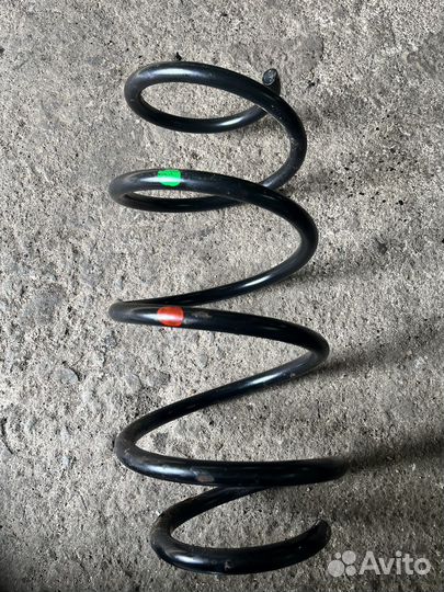 Пружины передние подвески.Ниссан qashqai.j10-11