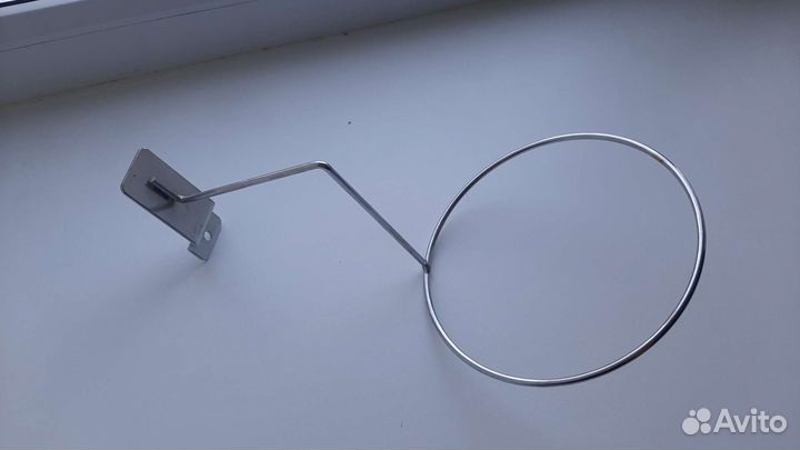 Вешалки для магазина одежды