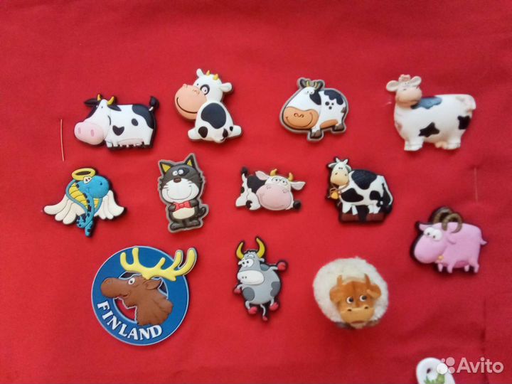 Магнитики на холодильник 31 шт