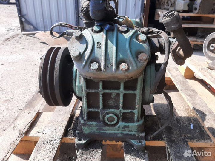 Компрессор кондиционера Bitzer X4Pfy