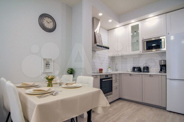 2-к. квартира, 50 м², 1/3 эт.