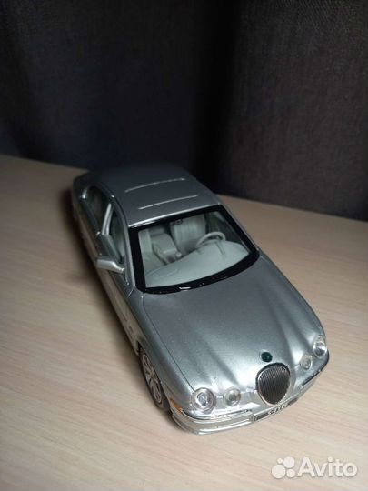 Jaguar S - Type Модель автомобиля
