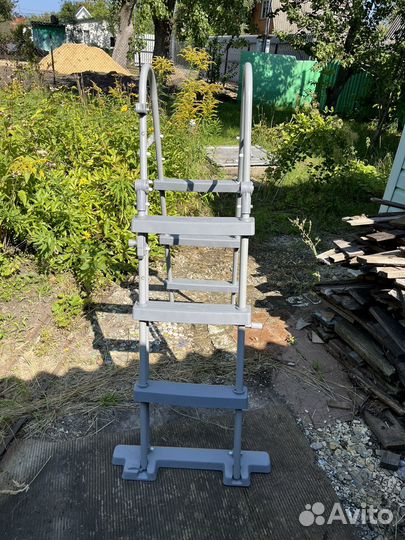 Бассейн новый комлект с лесницей и т.д