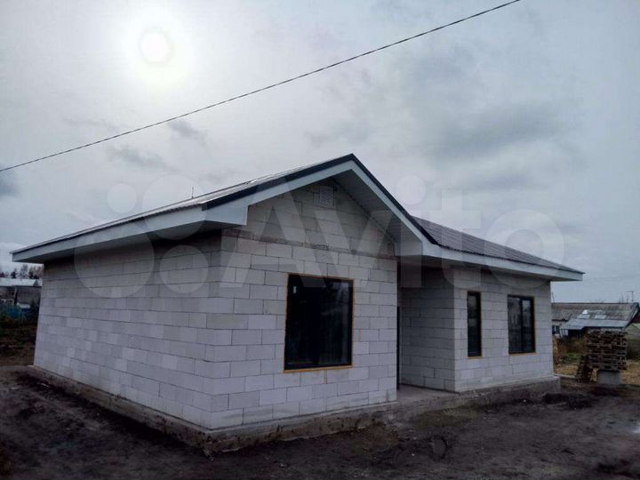 Коттедж 108 м² на участке 6 сот.